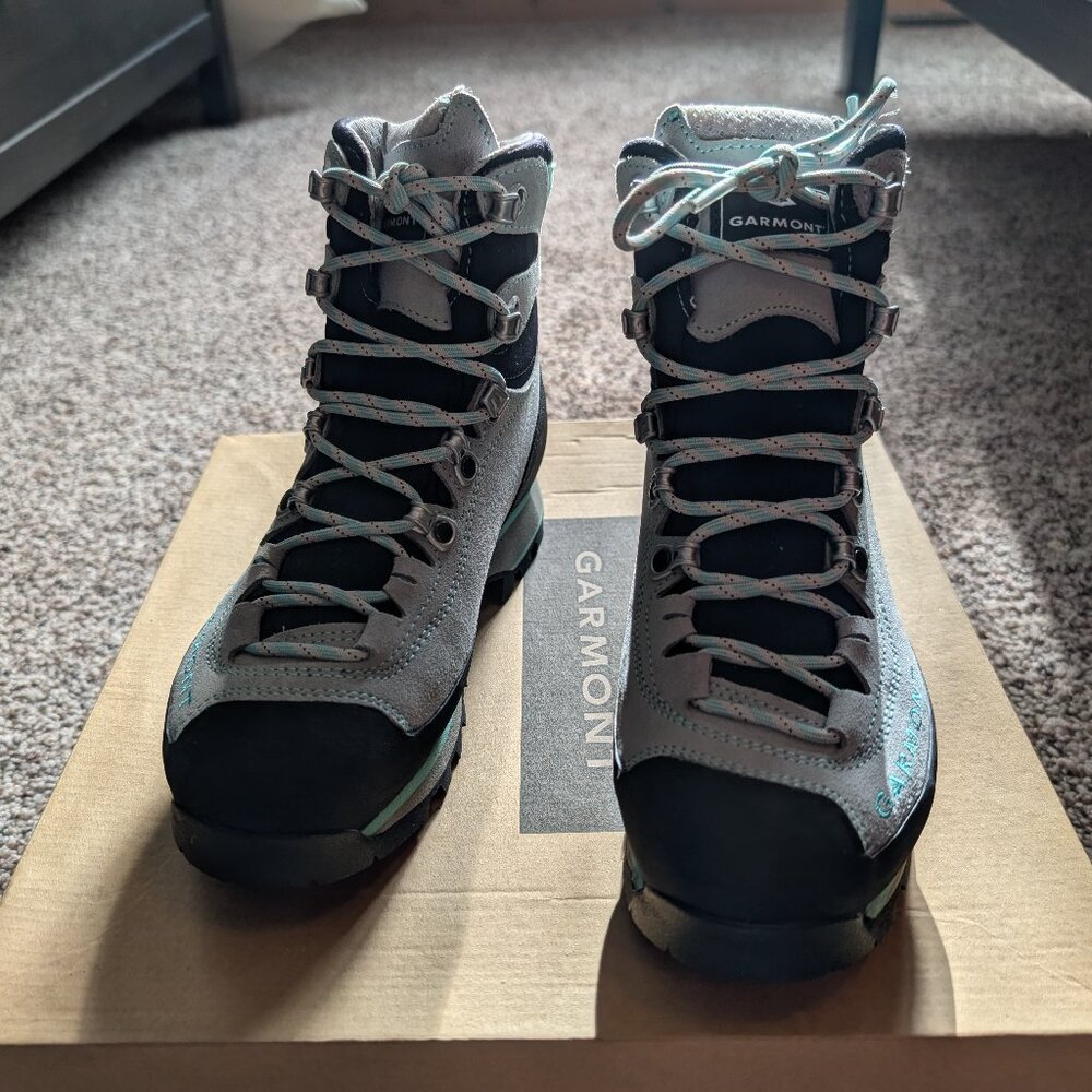 Garmont Tower Trek GTX Women's Hiking / Trekking Boots Brand New Never Worn